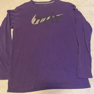 Nike long sleeve T-shirt